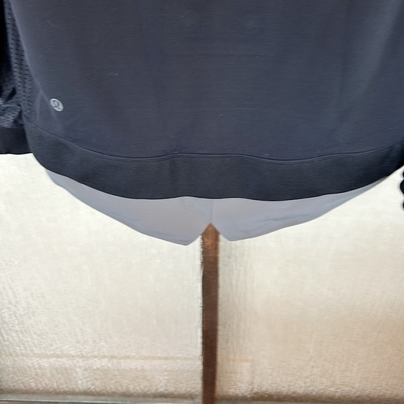 Men’s Lululemon LAB Tail Lite 1/2 Zip Pullover size Large - Picture 6 of 6